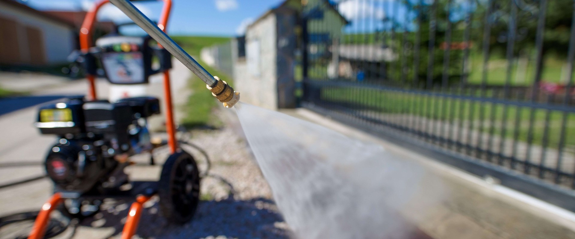 The Benefits of Hot and Cold Water Pressure Washers: A Comprehensive Guide