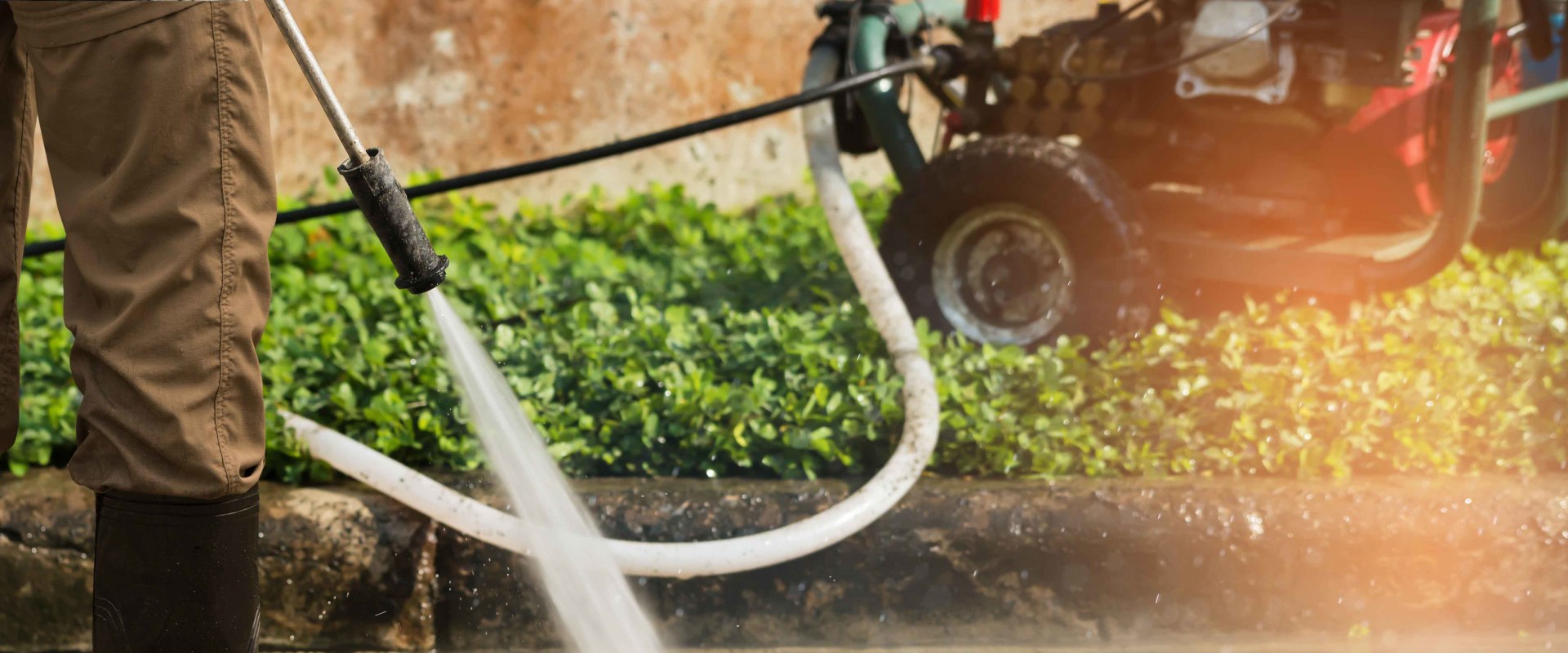 The Difference Between Residential and Commercial Pressure Washers Explained