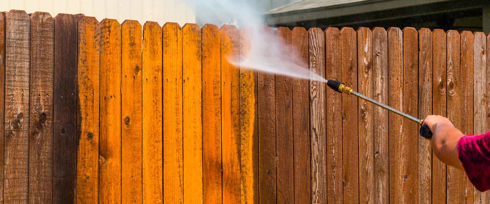 What psi pressure washer do i need for a fence?