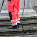 Which is better hot or cold pressure washer?